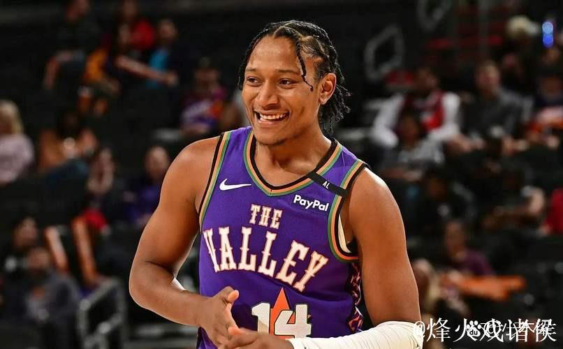 卡姆-斯潘塞单场27分刷新职业新高，快船成背景板