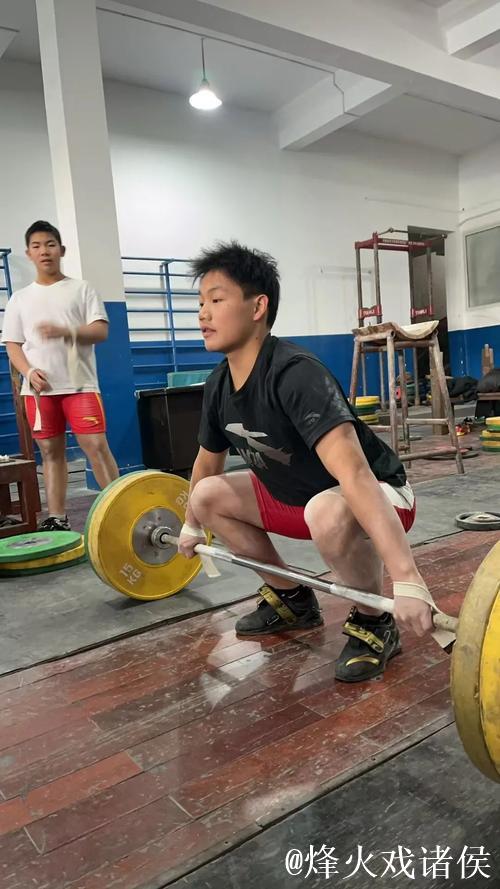 汉中体校4名学生荣获“小米体育奖学金”